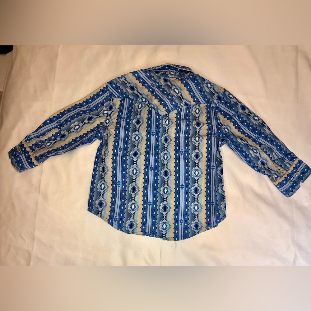 Wrangler Toddler Western Snap Shirt Blue Print | Size 3T | 100% Cotton - Picture 4 of 5